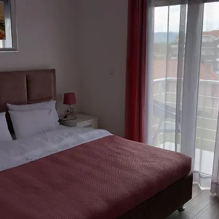 D'argento Sobe 4* Veliko Gradište